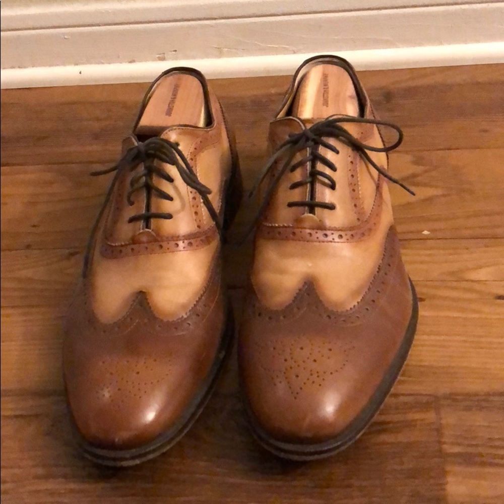 Johnston and Murphy Brogue Wing Tipped Oxfords